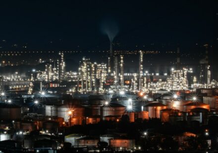 Sanctioned Private Chinese Refiner Seeks Non-Iranian Crude