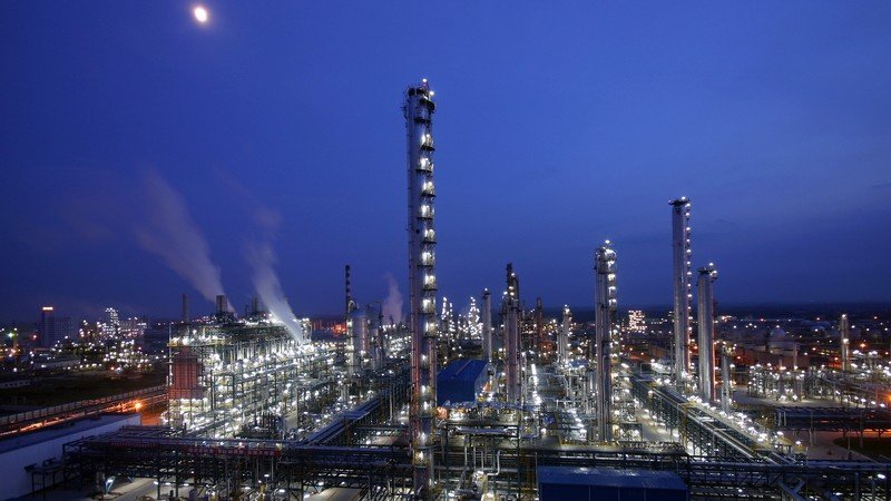 China Is Learning to Use Less Oil—and That's a Bigger Deal Than It Sounds