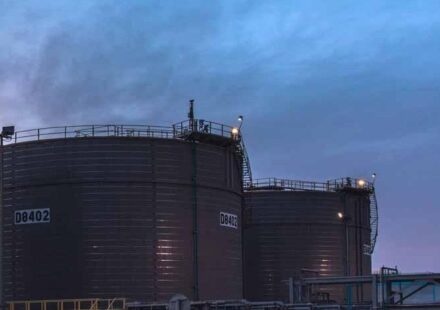 IEA Sees Massive Oil Surplus In 2027 As Middle East Supply Returns