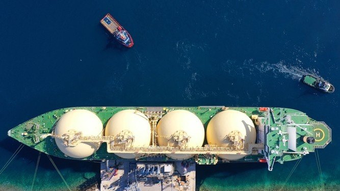 India Receives First Post-Deal LNG Cargo Through Strait Of Hormuz