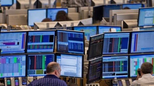 Oil Prices Are Crashing. Inventories Tell A Different Story.