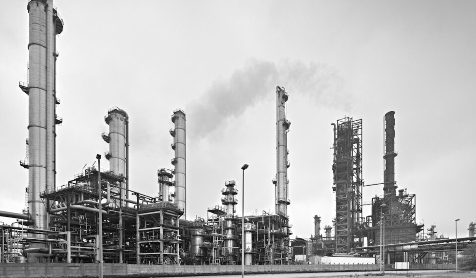 Rosneft Proposes Oil Firms to Refine 30% of Crude in Russia to Ease Fuel Crunch
