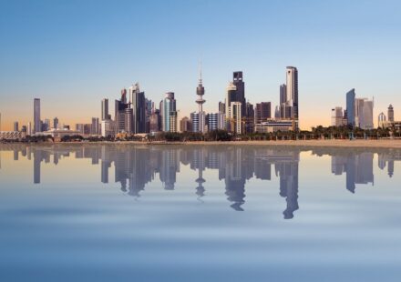 Kuwait Offers Gulf Oil Loadings as Producers Seek Hormuz Outlet