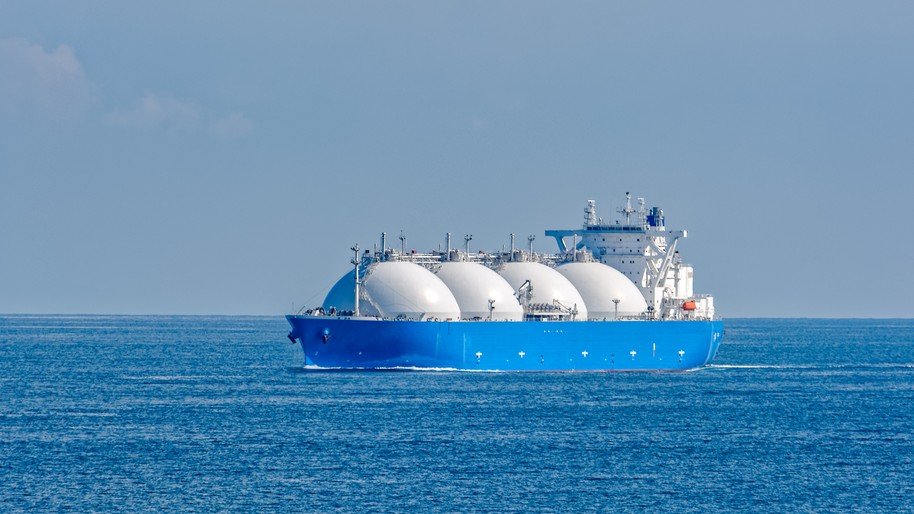 Europe Turns to Canadian LNG as Gulf and Russian Gas Risks Deepen