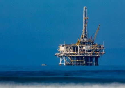 China's CNOOC Starts Production at Bohai Sea Oilfield