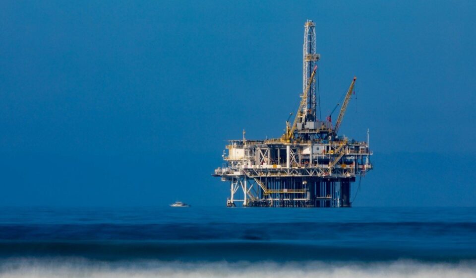 China's CNOOC Starts Production at Bohai Sea Oilfield