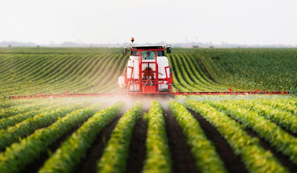 Strait of Hormuz Crisis Triggers Global Fertilizer Supply Shock