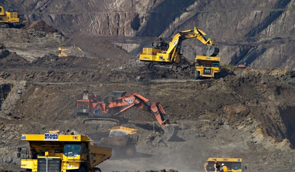 China Burns More Coal and Gas as Wind and Nuclear Output Falls