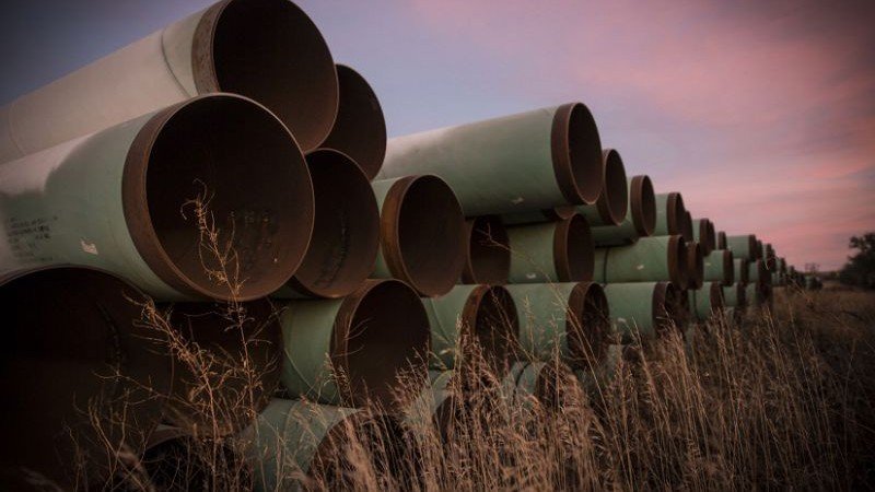 Canada Clears Path for West Coast Oil Pipeline Build