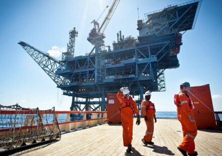 Oil Prices Jump After Trump Rejects Iran’s Peace Proposal