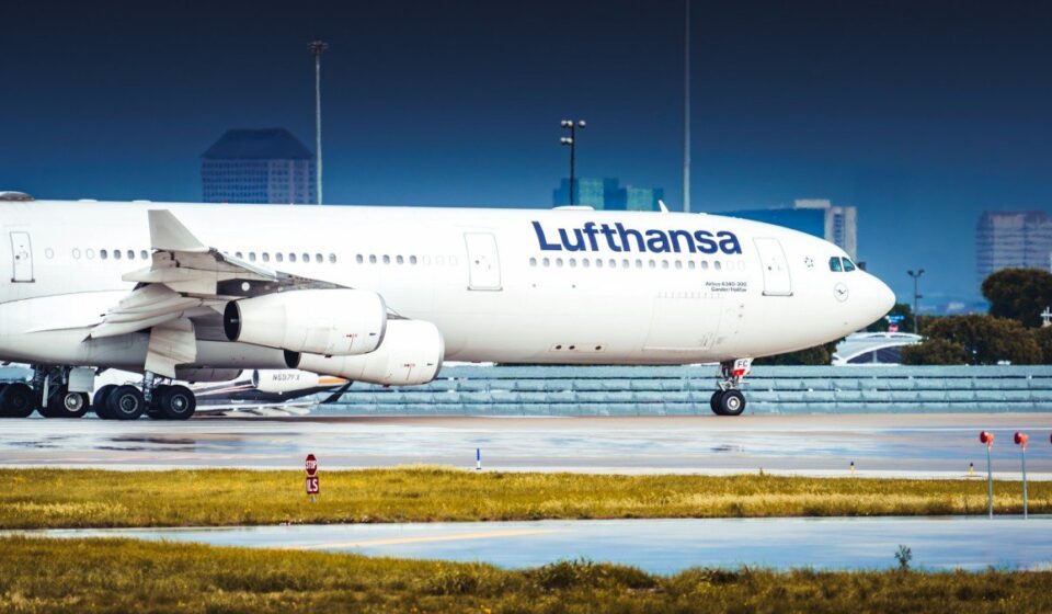 Lufthansa Warns Strait of Hormuz Closure Will Add $2 Billion in Fuel Costs