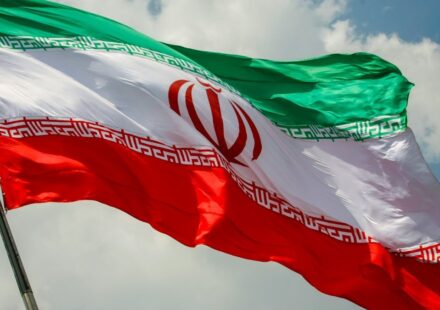 Ships Cluster Off Dubai as Iran Expands Area of Control at Hormuz