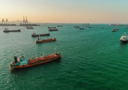 LNG Carrier Deliveries Set to Hit 100 This Year, Up 27% From 2025