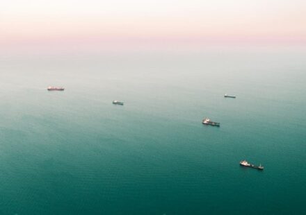 World’s Biggest Physical Oil Trader Warns of Months of Price Volatility