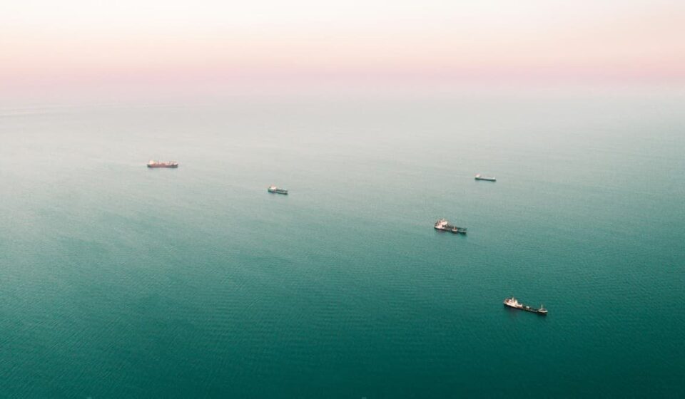 World’s Biggest Physical Oil Trader Warns of Months of Price Volatility