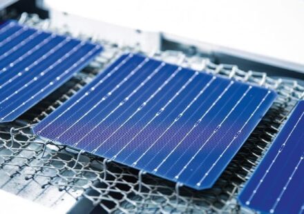 China Considers Cuts to Solar Equipment Exports to U.S.