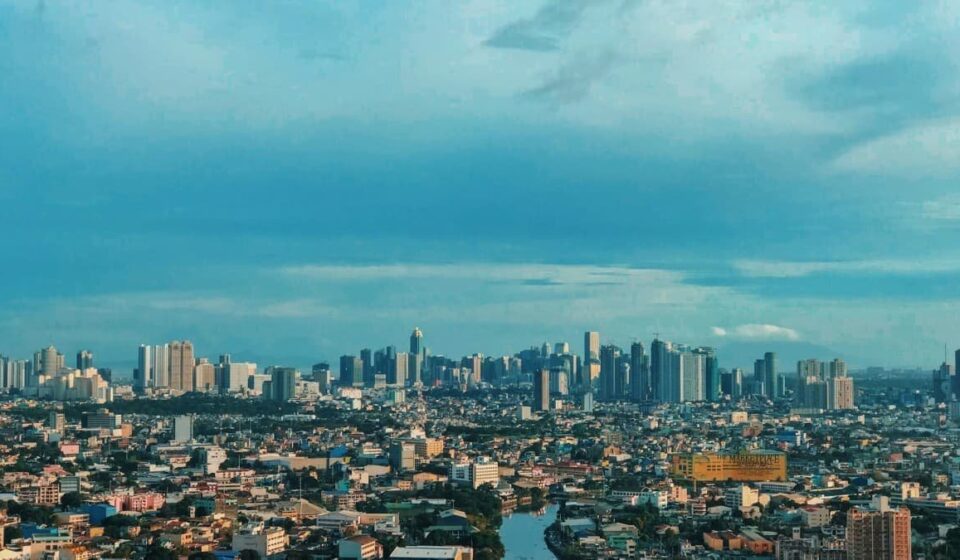 Philippines Asks Washington to Extend Russian Oil Waiver