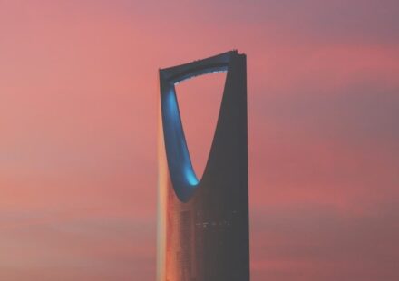 War Complicates Pricing of Saudi Arabia’s Oil for Asia
