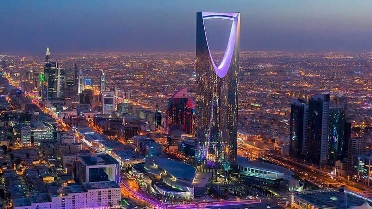 Saudi Pushes White House to Prolong Iran War as Brent Tops $100