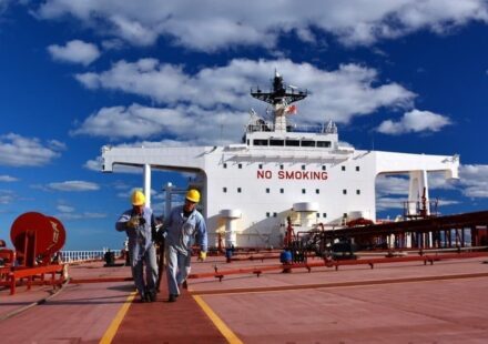 19 Million Barrels of Russian Crude Cleared for Sale in Asia