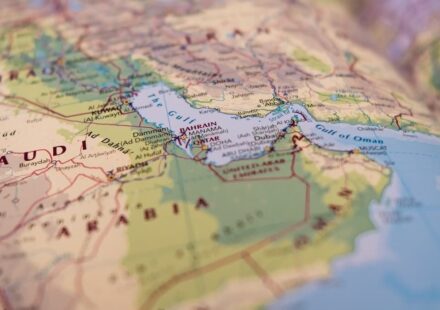 Oman Evacuates Key Oil Port as Iran War Intensifies