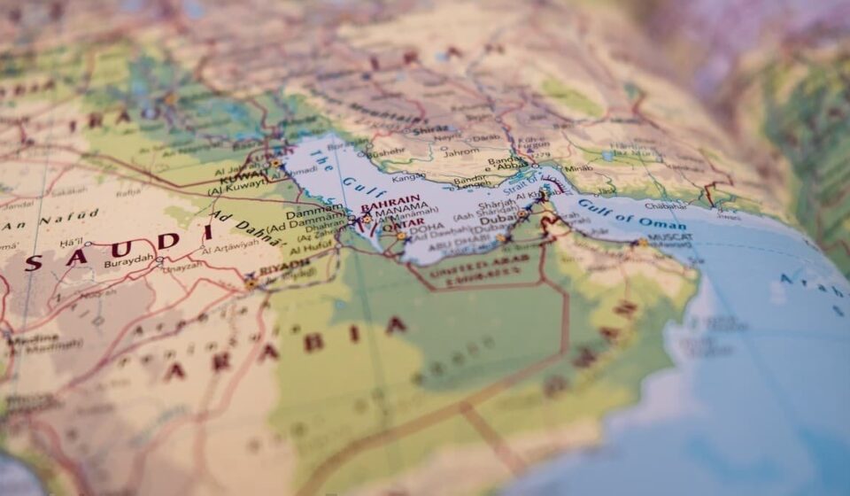 Oman Evacuates Key Oil Port as Iran War Intensifies