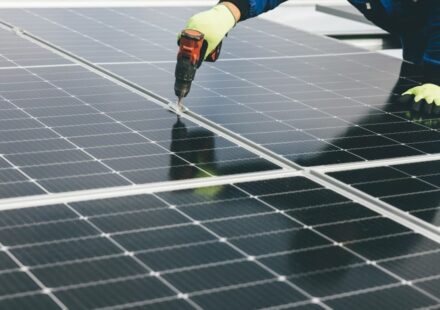 Trump's Clean Energy 'Assault' Sinks Solar Installation Numbers