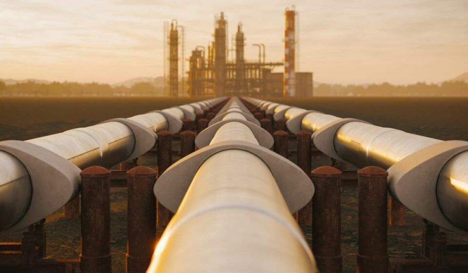 Gulf Producers Slash Oil Output by 5 Million Bpd