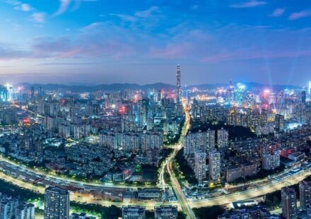 Asia Outbids Other Regions for Fuel Cargoes as War Chokes Supply