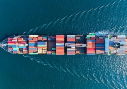 Shipping Costs Surge as Insurers Drop War Risk Protection in Gulf
