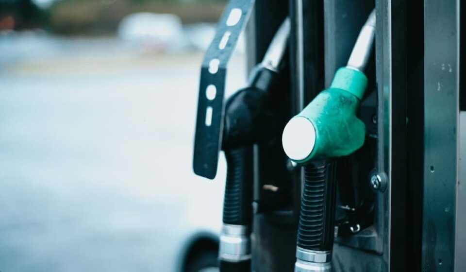 Diesel Jumps 17%, Outpacing Crude Oil After Weekend Conflict