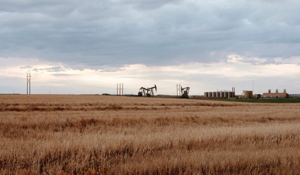 U.S. Crude Daily Average Production Falls in December as Bakken Leads Pullback