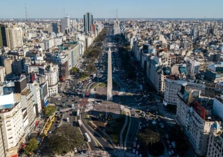 U.S. Department of Justice Sides With Argentina in $18 Billion YPF Lawsuit