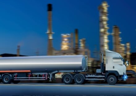 Bulgaria's Lukoil Refinery Slashes Costs By $8 Million