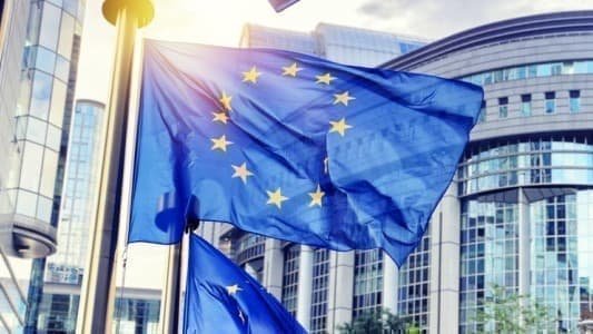 EU Weighs Scrapping Russia Oil Price Cap for Harder Sanctions
