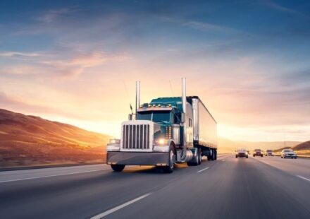 China’s Electric Truck Boom Begins to Threaten LNG’s Role in Heavy Transport