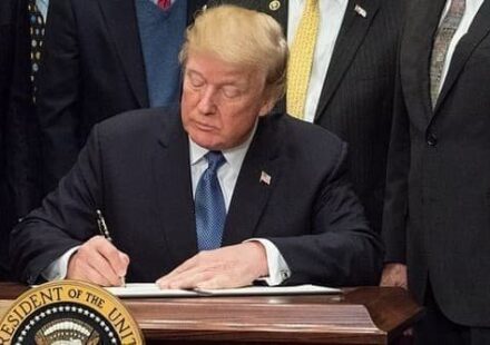 Trump Tells Oil Executives Venezuela Deal Will Create “Tremendous Wealth”