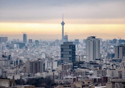 Oil Prices Rise as Protests in Iran Escalate