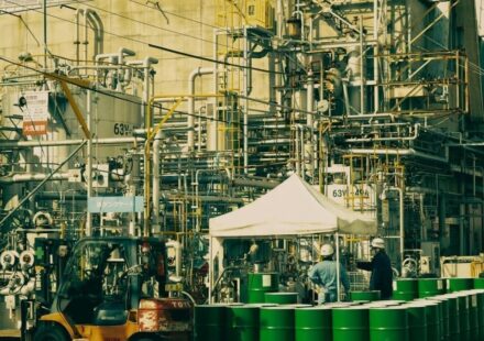 Shell Chemical Business Set to Swing to a Loss in Q4