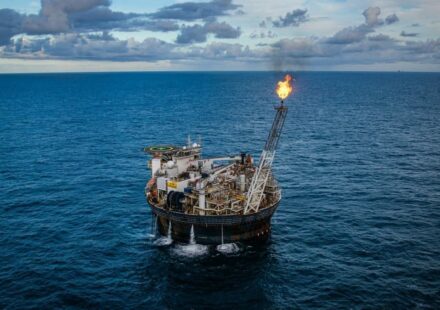 Top Oil Traders Eye Swift Return to Venezuela