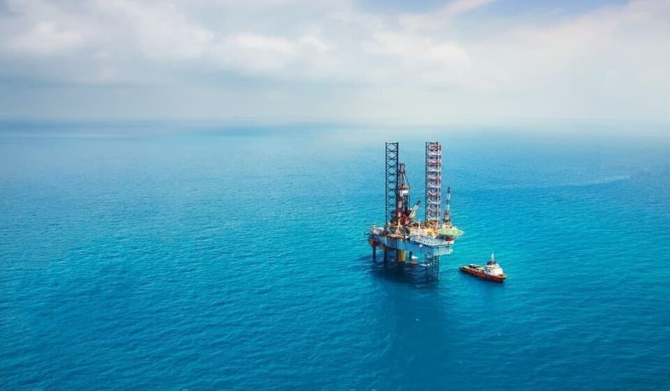 China’s CNOOC Discovers Massive Oilfield in Bohai Sea
