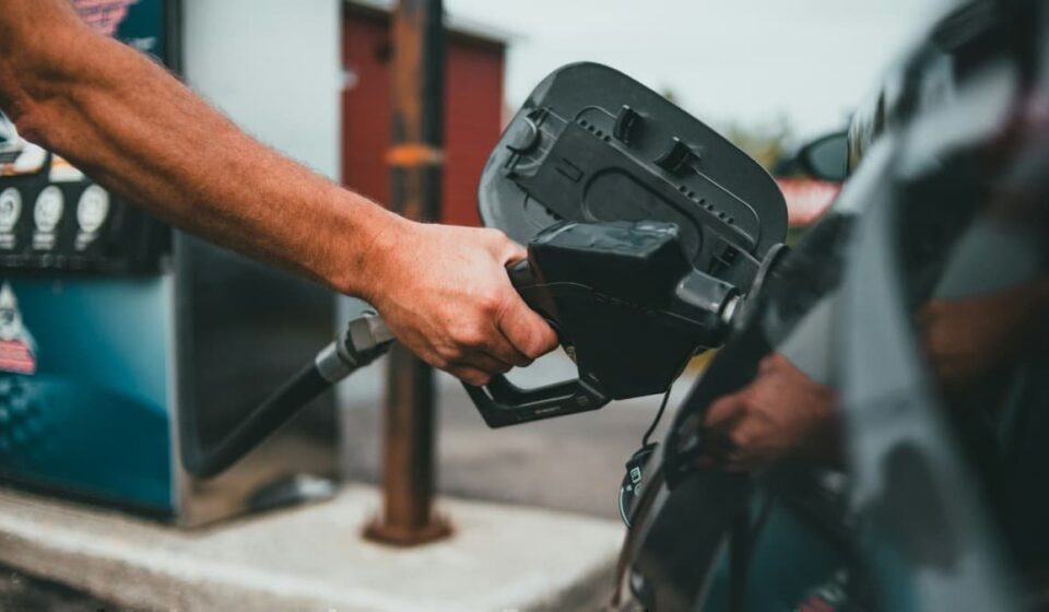 Russia Weighs Extending Gasoline Export Ban