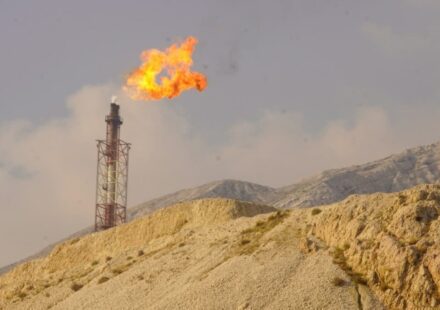 Exxon Eyes Lukoil’s Huge Iraqi Oilfield as U.S. Sanctions Forces Sales
