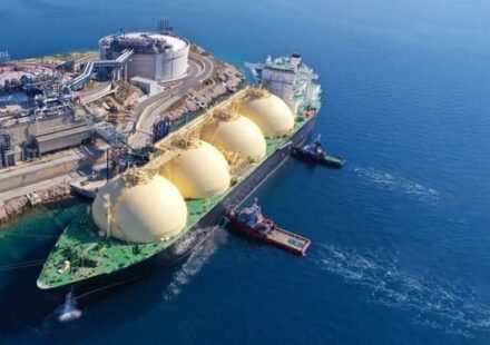 UK Withdraws $1.1 Billion Support for Mozambique LNG Project