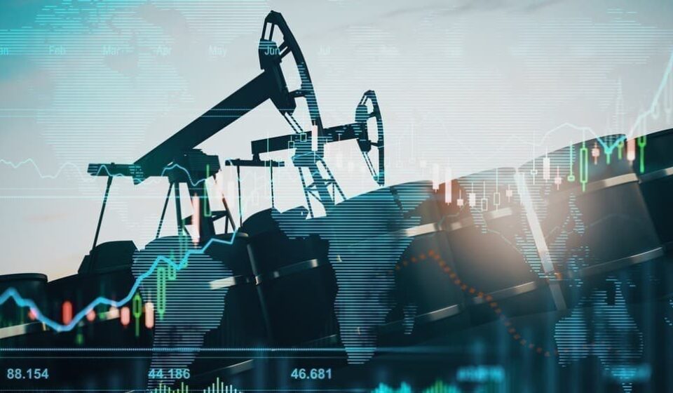 Oil Prices Rise as OPEC+ Holds Firm on Output Through Q1 2026
