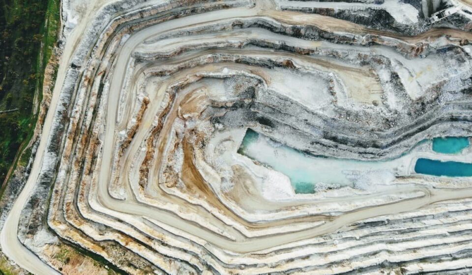 EU Considers Buying Stakes in Australian Critical Minerals Projects