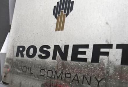 Rosneft’s Vanishing Dividend: A Warning Shot for Moscow’s Oil Economy
