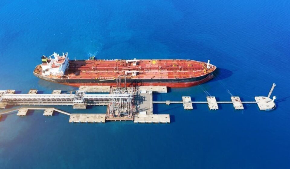 Reliance Snaps Up Kuwaiti Crude as India Shuns Sanctioned Russian Oil