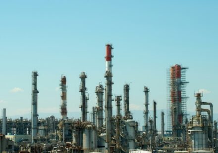 U.S. Sanctions Push Indian Refiners Away From Russian Crude