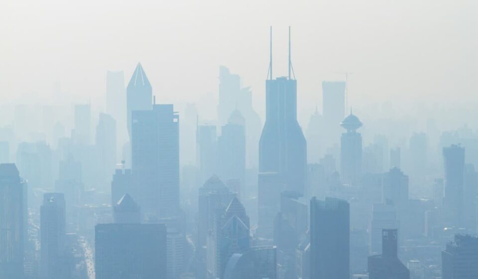 China's CO2 Emissions Have Been Flat for 18 Months Straight